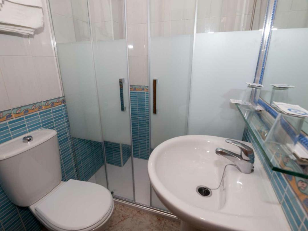 Hostal Sonrisa Del Mar Conil De La Frontera Dış mekan fotoğraf