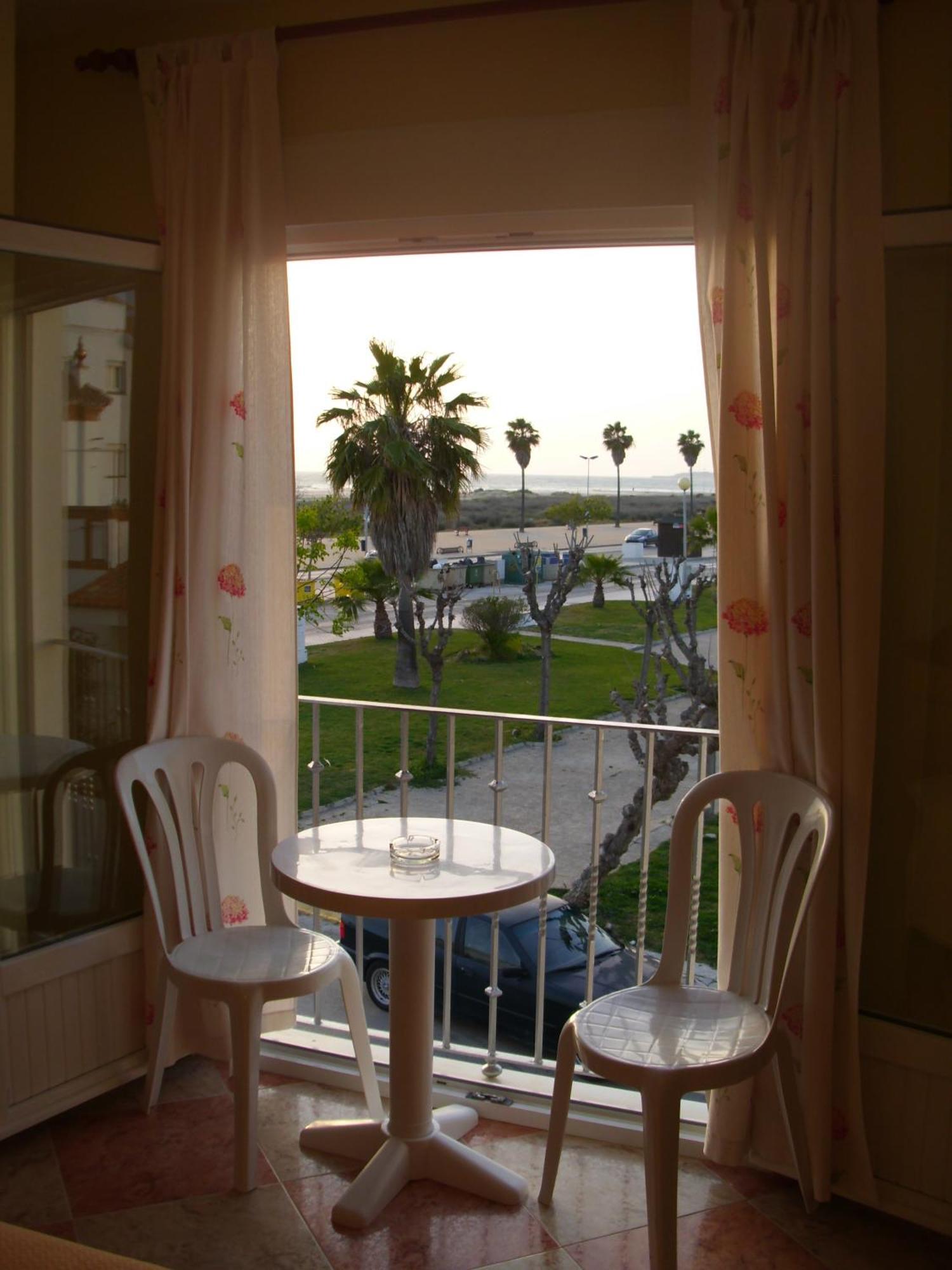 Hostal Sonrisa Del Mar Conil De La Frontera Dış mekan fotoğraf